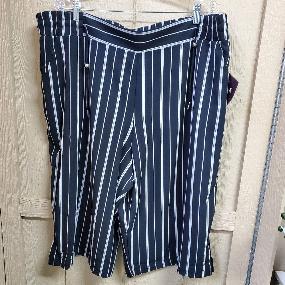 AVA & VIV Pants Plus 2X Black Stripe Pull-On Cropp